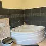 Monika's * Эрд